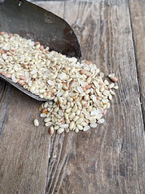Out of Shell Peanut Splits & Wholes, 25lb V77220