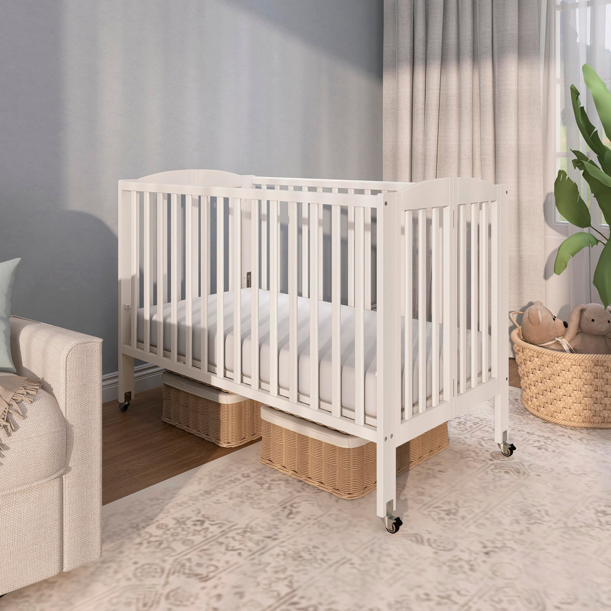 Full Size 2-in-1 Folding Baby Crib White Y612